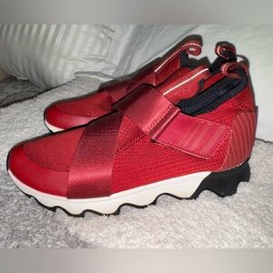 Sorel 8.5 Renegade Red Sneakers
